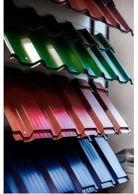 Как выбрать профнастил для кровли, забора или фасада