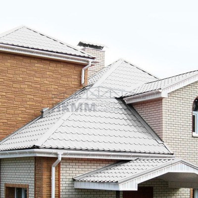 Планка конька плоского 150х150х2000-0.5 Полиэстер RAL9010