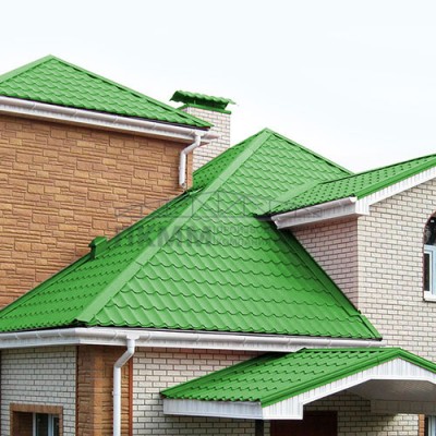 Планка конька плоского 150х150х2000-0.5 Norman RAL6018