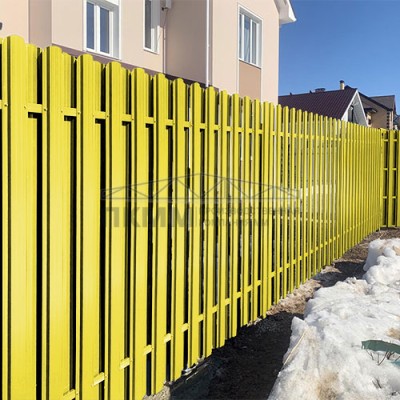 Штакетник П-образный с прямым резом 16,5х99-0.45 Полиэстер RAL1018 Штакетник П-образный с прямым резом 16,5х99-0.45 Полиэстер RAL1018