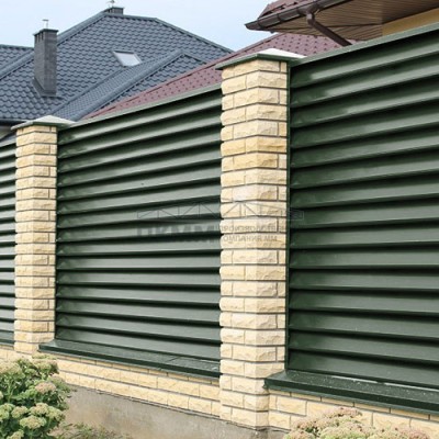 Забор-жалюзи Г 35х135-0,5 GreenСoat Pural RAL 6020