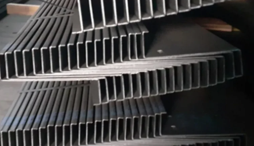 Z-образный профиль